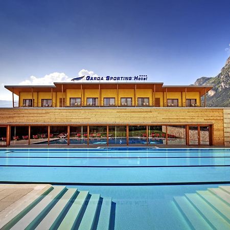 Garda Sporting Club Hotel Riva Zewnętrze zdjęcie