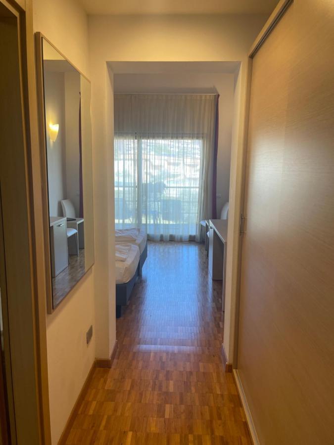Garda Sporting Club Hotel Riva Zewnętrze zdjęcie