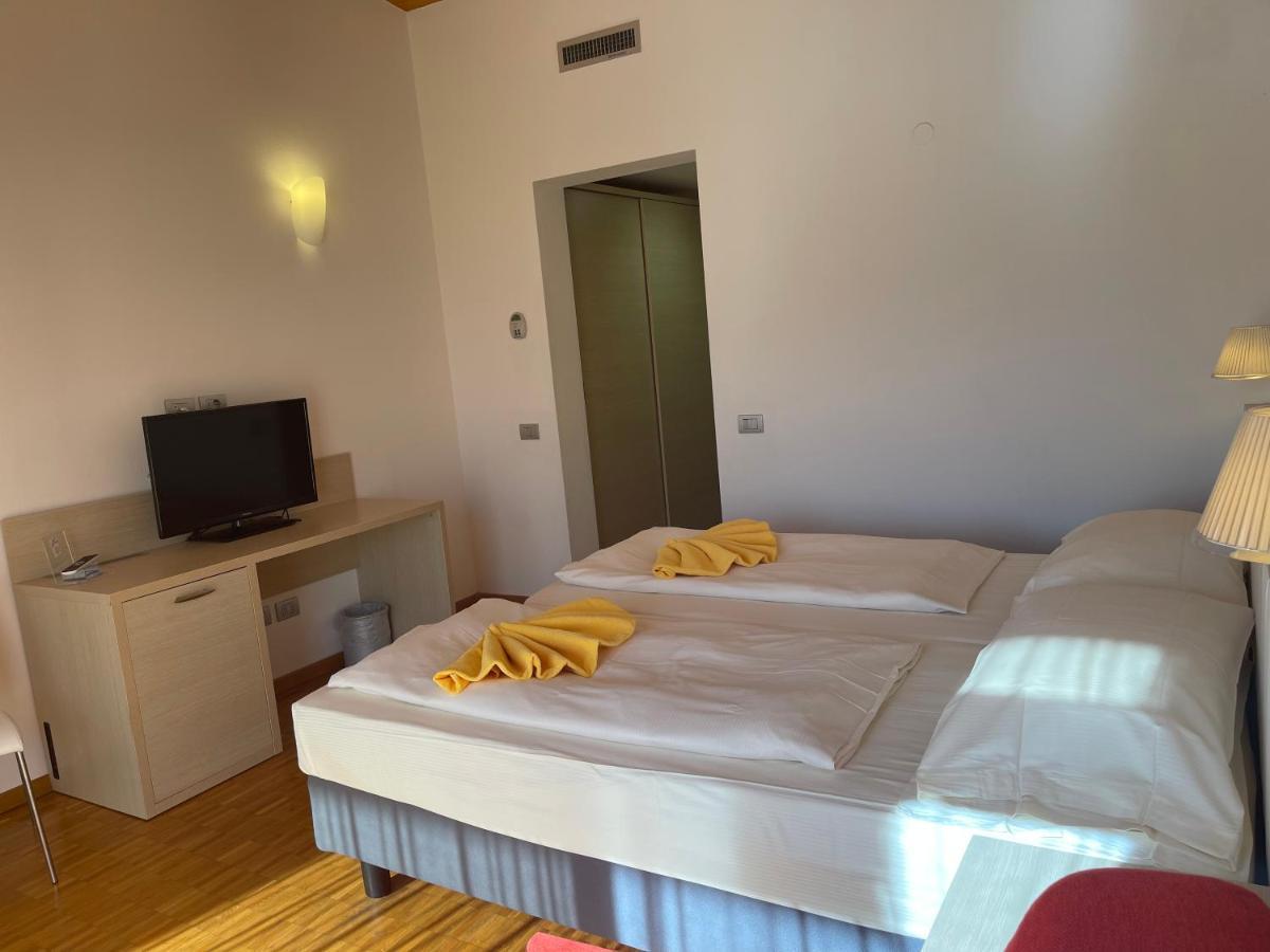 Garda Sporting Club Hotel Riva Zewnętrze zdjęcie