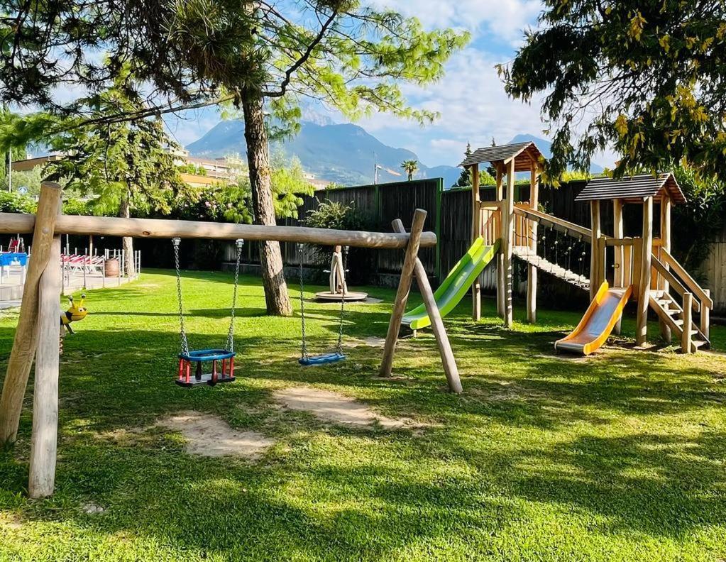 Garda Sporting Club Hotel Riva Zewnętrze zdjęcie