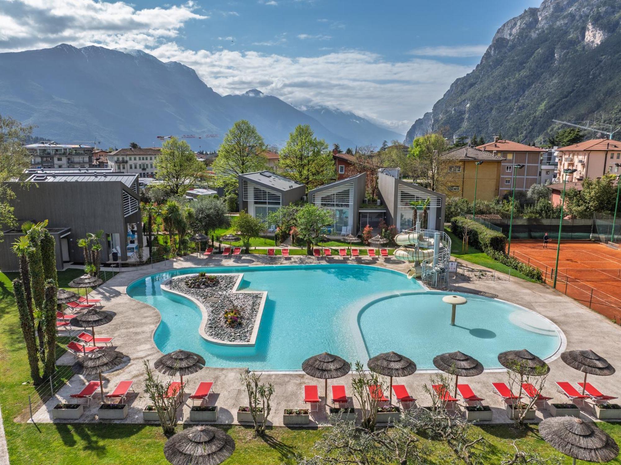 Garda Sporting Club Hotel Riva Zewnętrze zdjęcie