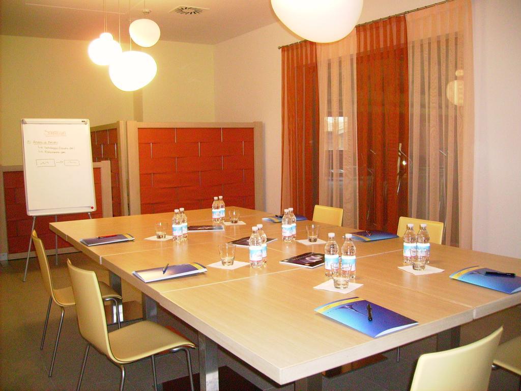 Garda Sporting Club Hotel Riva Zewnętrze zdjęcie